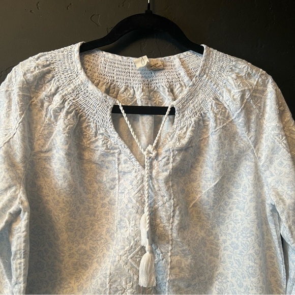 JOlE Long Sleeve Blouse Embroidered Floral Blue and White Linen Top Size:S - Picture 9 of 10